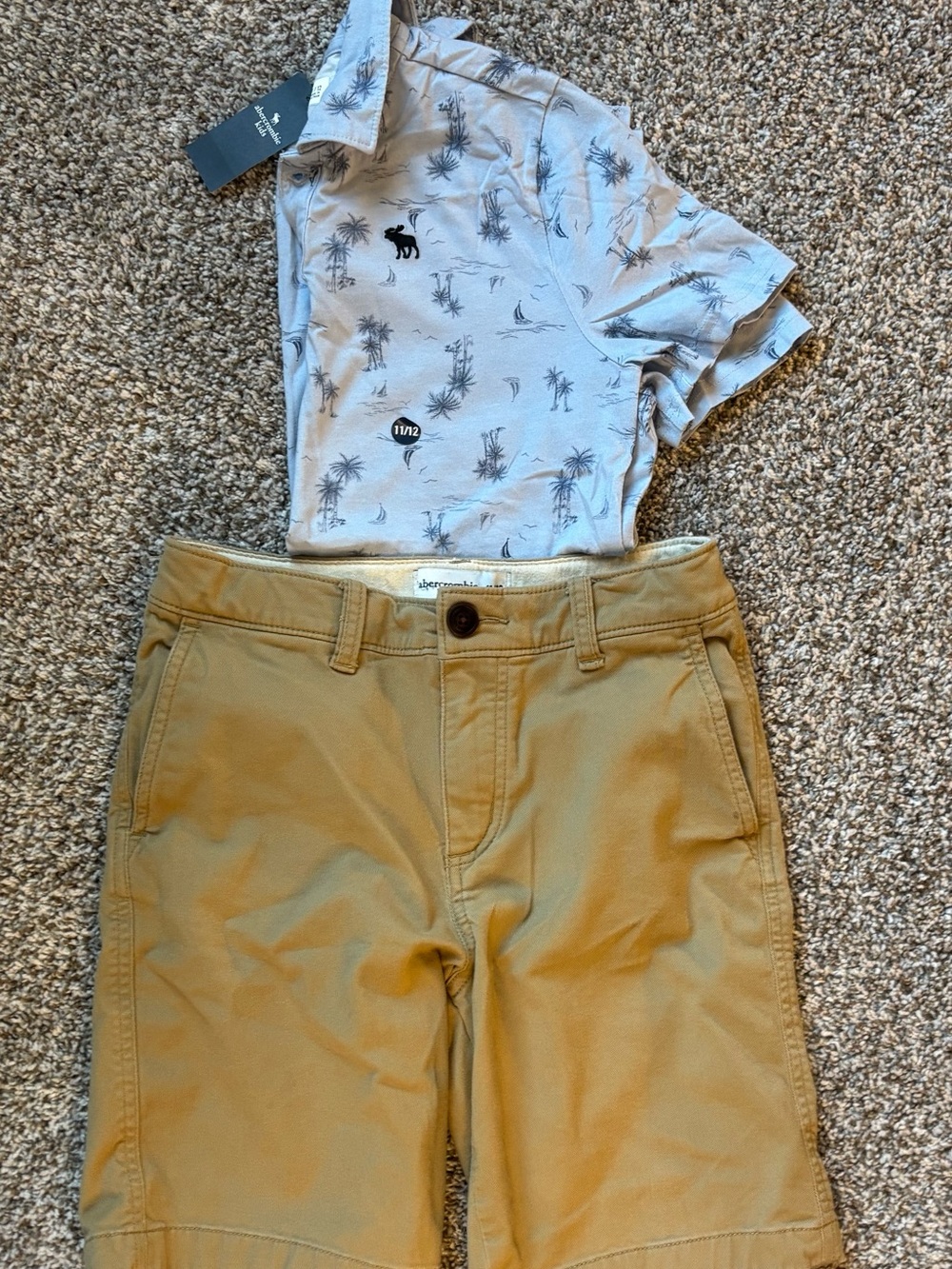 2 piece Abercrombie Boys Size 11/12
